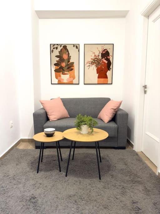 Ferienwohnung Petite Retreat In Kolonaki, Athens /Netflix Exterior foto